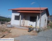 1ª CASA EM CAMPO VERDE - VIANA - ES.