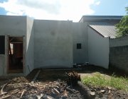 12ª CASA EM RESIDENCIAL CENTRO DA SERRA
