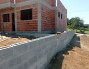 1ª CASA EM RESIDENCIAL COLINA DA SERRA II