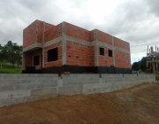 1ª CASA EM RESIDENCIAL COLINA DA SERRA II