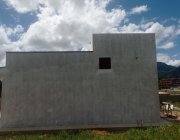 1ª CASA EM RESIDENCIAL COLINA DA SERRA II