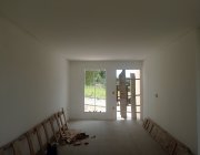 1ª CASA EM RESIDENCIAL COLINA DA SERRA II