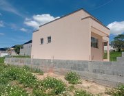 1ª CASA EM RESIDENCIAL COLINA DA SERRA II