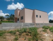 1ª CASA EM RESIDENCIAL COLINA DA SERRA II