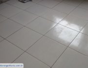 6ª CASA EM JARDIM CAMPO GRANDE - CARIACICA - E.S.